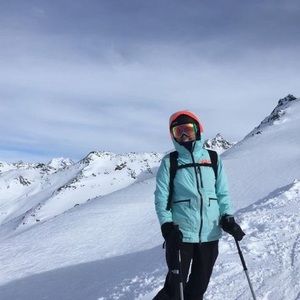Meet your Posher, Alexandra